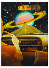 Tableau surréaliste représentant une femme conduisant en direction de Saturne dans une scène onirique et décorative. Disponible sur kudeko.com