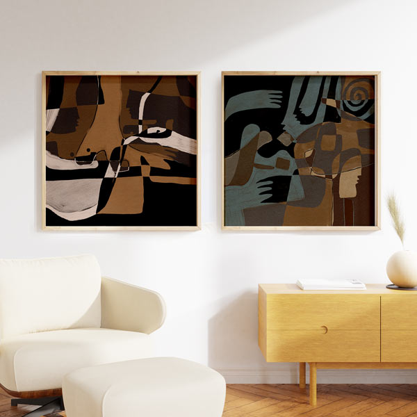Conjunto de quadros quadrados castanhos abstratos minimalistas com design moderno, para uma decoração de parede contemporânea e elegante. Disponível em kudeko.com