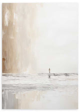 Cuadro de figura solitaria en la orilla con reflejos grises, fondo beige suave, amplio espacio claro y estilo minimalista. Disponible en kudeko.com