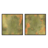 Ensemble de deux tableaux avec formes organiques abstraites estompées en vert olive, beige chaud et touches d’orange doux, dans un style contemporain équilibré. Disponible sur kudeko.com