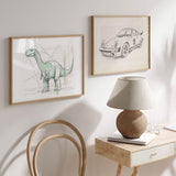 Cuadro horizontal con dinosaurio de cuello largo en fondo blanco, tonos verde menta, gris y beige suave, composición ligera de estilo infantil. Disponible en kudeko.com