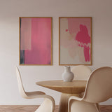 Abstraktes Wandbild in Rosa- und Fuchsiatönen mit freien Formen, kudeko.com. Erhältlich auf kudeko.com