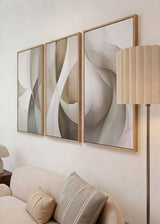 Conjunto de tres cuadros decorativos de estilo minimalista y abstracto, composición abstracta geométrica en tonos neutros, modelo Three Combo - Geometry Veris Collection