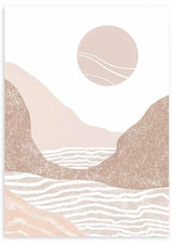 Quadro com paisagem costeira abstrata, sol redondo, colinas em bege rosado, areia clara e linhas onduladas brancas sobre fundo suave, num estilo abstrato equilibrado. Disponível em kudeko.com