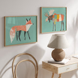 Tableau horizontal avec renard allongé orange et blanc, pattes noires, fond vert d’eau et style enfantin aux formes simples et douces. Disponible sur kudeko.com