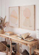 Conjunto de dos cuadros, ilustraciones abstractas y minimalistas, tonos beige y estilo nórdico