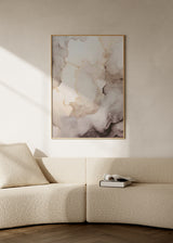 Quadro com composição abstrata de formas fluidas em creme, bege, areia e cinzento fumado, com apontamentos escuros e estilo abstrato depurado. Disponível em kudeko.com