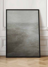 Cuadro con escena abstracta inspirada en el mar, en tonos arena, gris piedra, blanco roto y topo, de estilo abstracto. Disponible en kudeko.com