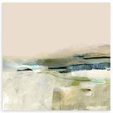 Quadro quadrado com paisagem abstrata de horizonte enevoado, campos suaves em bege, branco pérola, verde oliva e azul acinzentado, composição serena e luminosa de estilo abstrato. Disponível em kudeko.com