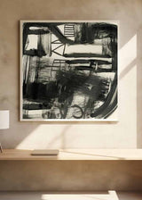 Quadratisches Wandbild mit abstrakter Komposition in Schwarz und Weiß, gestischen Linien, dunklen Flächen, freien Formen und modernem abstraktem Stil. Erhältlich auf kudeko.com