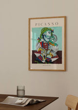 Tableau inspiré de l’image de Picasso représentant sa fille Maya jouant avec une poupée, dans le style cubiste caractéristique de 1938, idéal pour une décoration murale moderne. Disponible sur kudeko.com