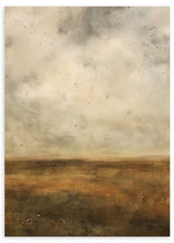 Tableau de paysage abstrait avec ciel brumeux, horizon ouvert et plaine en beige, sable, ocre et brun foncé, dans un style abstrait aux lignes douces et naturelles. Disponible sur kudeko.com