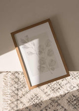 decoración con cuadros, ideas - Cuadro floral en tonos beige, estilo nórdico.