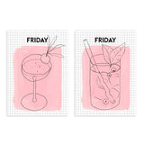 Set aus zwei Wandbildern mit Cocktailglas und Getränk mit Eiswürfeln, Blättern und Strohhalm, in Rosa, Weiß und Schwarz, im modernen Illustrationsstil. Erhältlich auf kudeko.com