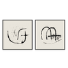 Set aus zwei gerahmten Wandbildern mit abstrakten schwarzen Symbolen auf hellbeigem Hintergrund, organischen Linien, reduzierter Komposition und modernem minimalistischem Stil. Erhältlich auf kudeko.com