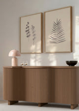 Conjunto de dos cuadros decorativos de estilo minimalista y nórdico, dúo botánico de eucalipto y hoja de palma, modelo Two Combo - Eucalyptus Twigs