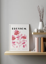 Decoración con cuadros, ideas - lámina decorativa de flores en ilustración de tonos rosas y fondo blanco