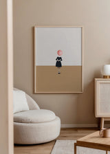Gerahmtes Wandbild mit weiblicher Figur, schwarzem Kleid, weißem Kragen, rosa Ballon als Kopf, sandbeigem und off-white Hintergrund, in klarem surrealem Illustrationsstil. Erhältlich auf kudeko.com