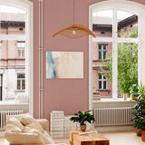 Horizontales Wandbild mit abstrakter Komposition aus diffusen Formen in Graublau, Altrosa und hellem Beige, weiche helle Wirkung im abstrakten Stil für moderne Wandgestaltung. Erhältlich auf kudeko.com