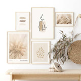 decoración con cuadros, mural - lámina decorativa ilustración de flor abstracta sobre fondo beige