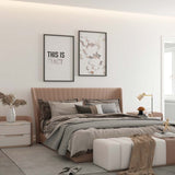 Tableau encadré avec la phrase THIS IS FANCY sur fond blanc, grandes lettres noires, nuances gris, beige et rose poudré, style typographique moderne et épuré. Disponible sur kudeko.com