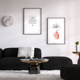 Decoración con cuadros, mural - cuadro en blanco y negro con frase sobre el futuro