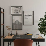 Decoración con cuadros, mural - cuadro abstracto con brocha negra sobre fondo beige