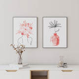 Decoración con cuadros, mural -  cuadro ilustrado y moderno con mujer y flor. Lámina decorativa.