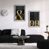 Decoración con cuadros, mural -  cuadro en negro y dorado con letra &