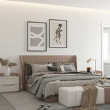 Gerahmtes Wandbild mit einer Hand, die eine Rose hält, in schwarzen Linien auf hellbeigem Hintergrund, minimalistisch, floral, modern und elegant gestaltet. Erhältlich auf kudeko.com