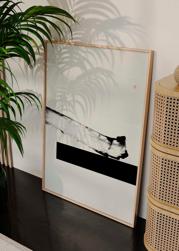 Cuadro japonés minimalista en blanco y negro con trazo sumi-e, kudeko.com
