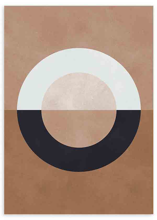 Cuadro con círculo geométrico centrado en tonos marrón tierra, blanco roto y negro, de composición equilibrada y estilo geométrico. Disponible en kudeko.com
