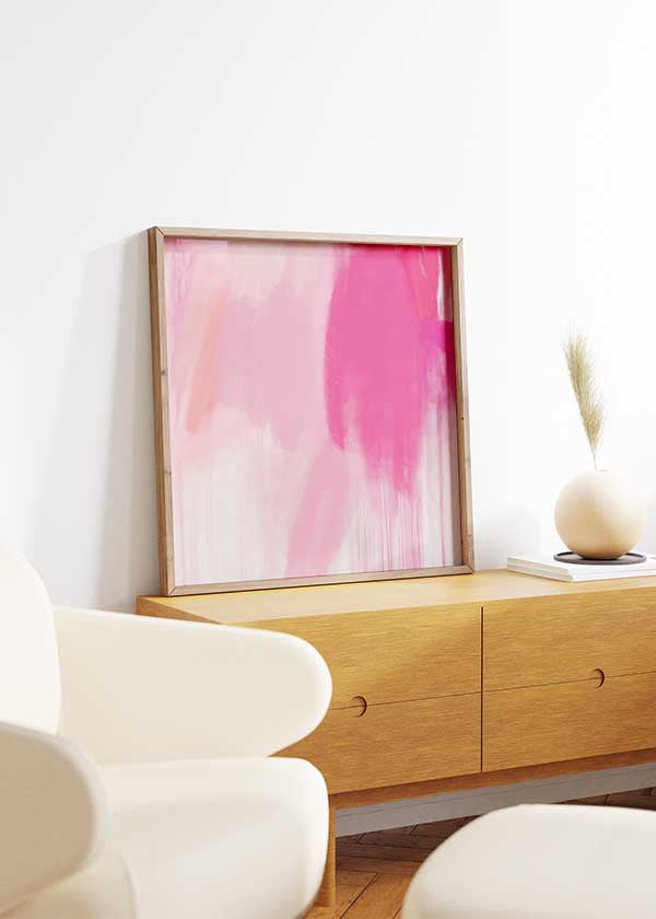 Cuadro cuadrado abstracto en tonos rosa y fucsia para decoración moderna kudeko.com
