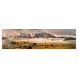 Cuadro horizontal fotográfico de paisajes que captura la esencia de las Dolomitas. Disponible en kudeko.com