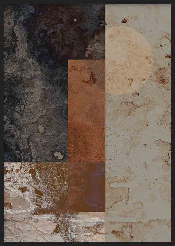 Abstraktes Wandbild mit überlagerten Blöcken, gealterten Texturen in Schwarz, Beige, Rostbraun und Steingrau, im ruhigen Vintage-Stil für moderne Wandgestaltung. Erhältlich auf kudeko.com