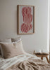Cuadro geométrico con formas apiladas en tonos terracota y líneas blancas, kudeko.com

