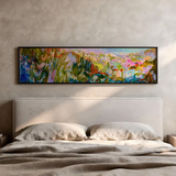 Horizontales Wandbild abstrakt von lebhafter Landschaft. Erhältlich auf kudeko.com.
