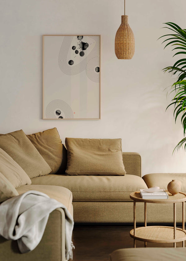Cuadro japonés minimalista con manchas de tinta sumi-e y líneas curvas zen, kudeko.com
