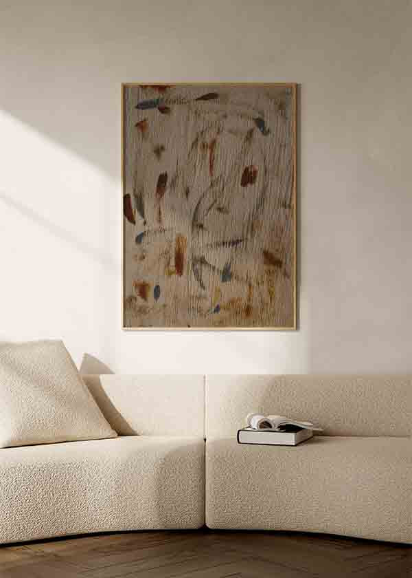 Cuadro abstracto con texturas orgánicas en tonos beige, marrón y gris, disponible en kudeko.com.
