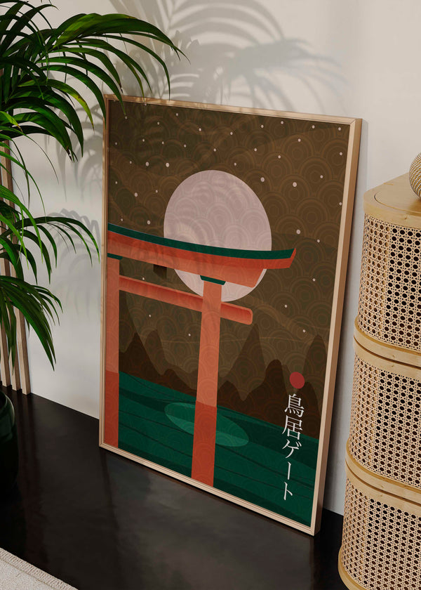 Cuadro japonés con torii y luna llena sobre cielo estrellado, kudeko.com

