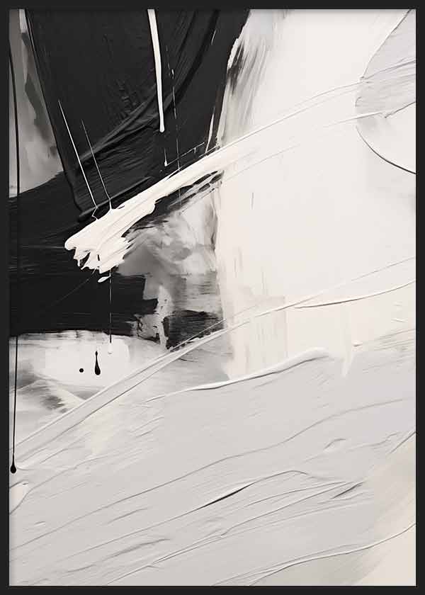 Cuadro abstracto con manchas negras, blanco roto y grises suaves, líneas diagonales y composición de alto contraste de estilo abstracto. Disponible en kudeko.com