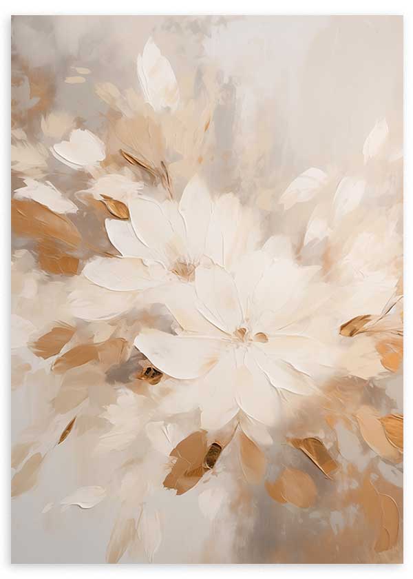 Tableau avec grandes fleurs éthérées en tons crème, blanc cassé, beige et doré doux, dans un style floral délicat et une composition enveloppante. Disponible sur kudeko.com