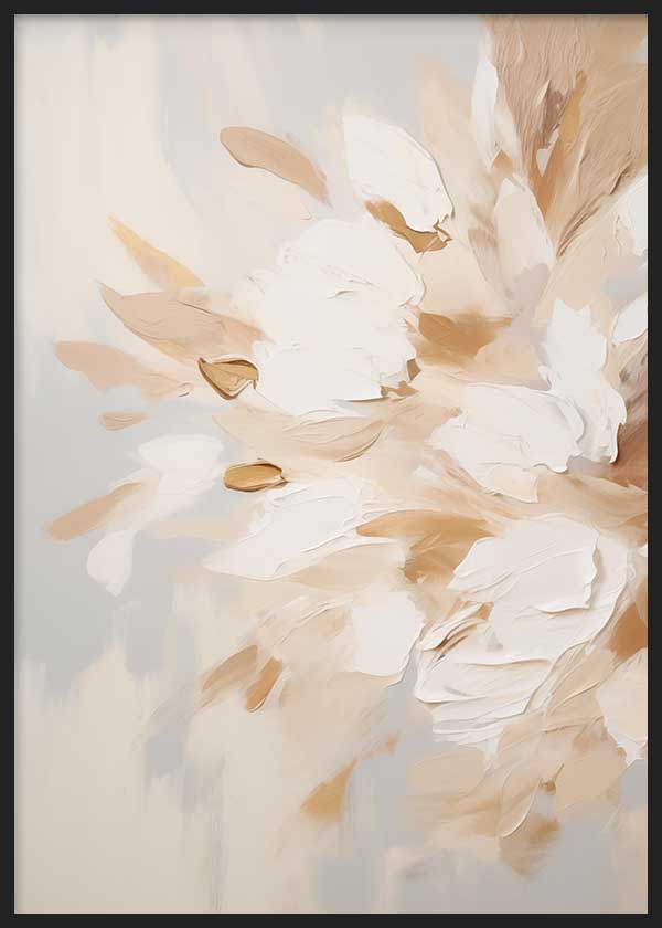 Tableau floral encadré avec grandes fleurs en blanc cassé, crème et beige, composition aérienne sur fond clair et style décoratif doux et lumineux. Disponible sur kudeko.com