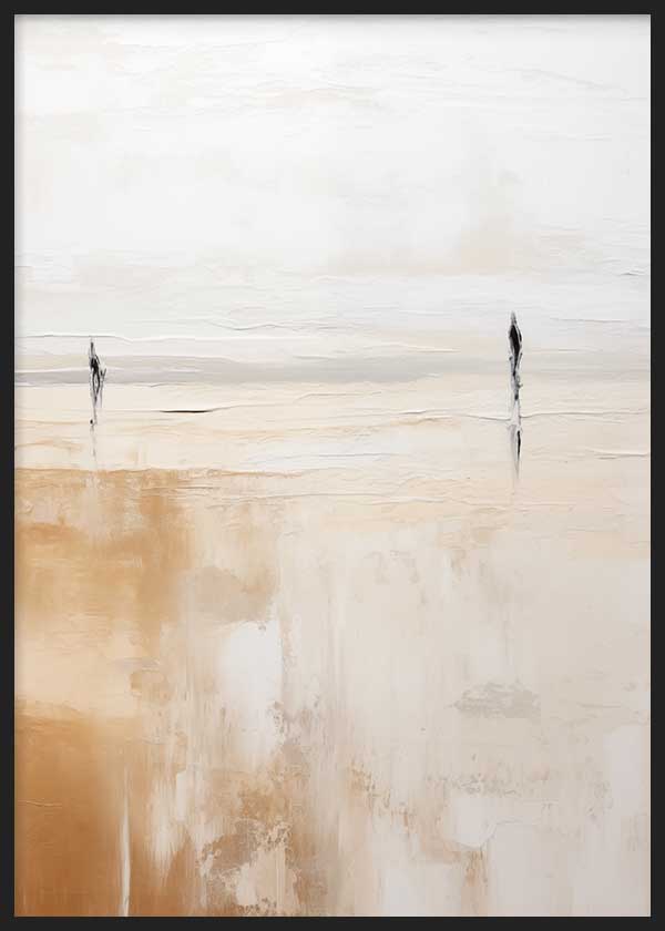 Cuadro de escena costera serena con dos figuras lejanas, reflejos suaves, tonos arena, beige y blanco roto, estilo naturaleza y paisajes. Disponible en kudeko.com