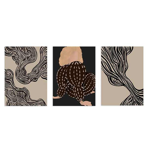 Set aus drei gerahmten Wandbildern mit organischen Formen, zentralem Kaktus, geschwungenen Linien in Schwarz, Beige und Braun, im abstrakten zeitgenössischen Stil. Erhältlich auf kudeko.com