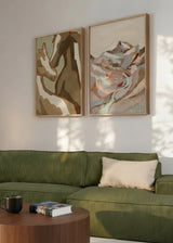Composición de dos cuadros decorativos de estilo minimalista y orgánico, ilustración serena de caballos en tonos tierra, modelo Horse Love