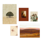 Conjunto de cinco cuadros decorativos sin marco de estilo minimalista y orgánico, mural botánico mediterráneo en tonos tierra, modelo Mural III - Raíces