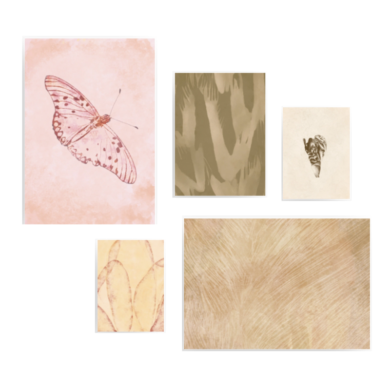 Conjunto de cinco quadros decorativos sem moldura de estilo orgânico e minimalista, composição mural botânica e animal em tons suaves, modelo Mural III - Huellas Orgánicas. Disponível em kudeko.com