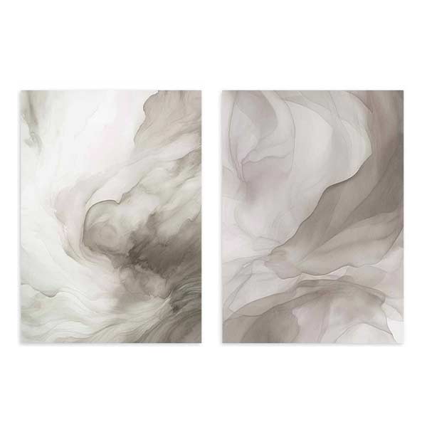 Ensemble de deux tableaux aux formes abstraites fluides en beige, gris fumée, ivoire et taupe, composition douce au style abstrait pour décoration murale encadrée. Disponible sur kudeko.com