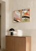 Ensemble de deux tableaux avec formes abstraites en rose poudré, blanc, noir, ocre et vert sauge, dans un style contemporain équilibré pour une décoration murale soignée. Disponible sur kudeko.com